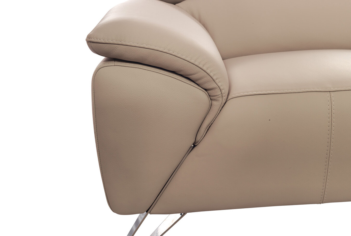 Tesla by simplysofas.in