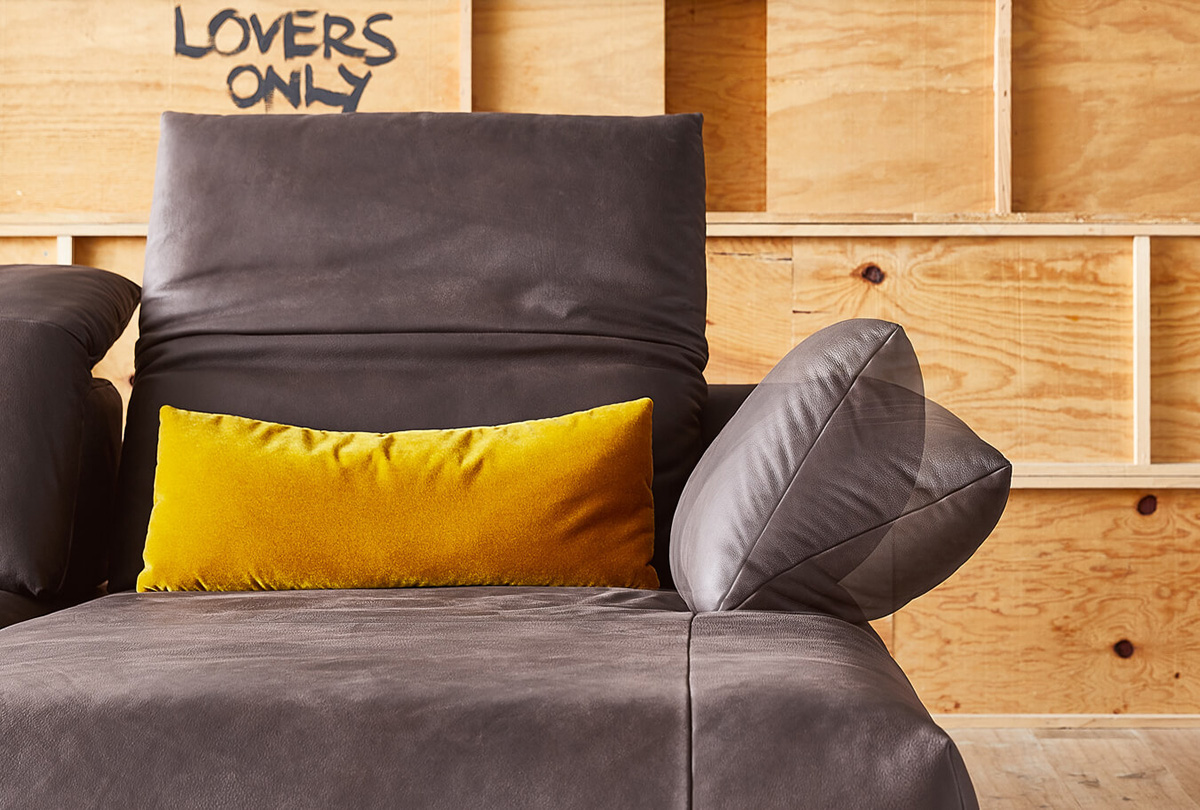 Avivo by simplysofas.in