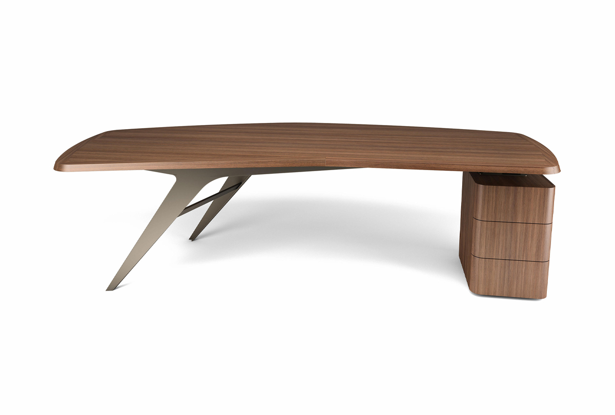 Diver by simplysofas.in