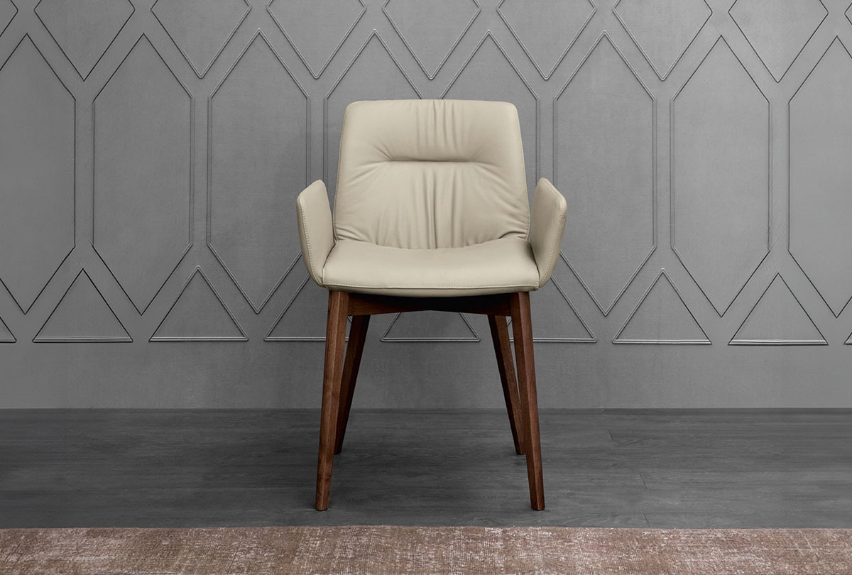 Alexia by simplysofas.in