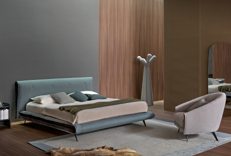 Saddle-armchair by simplysofas.in